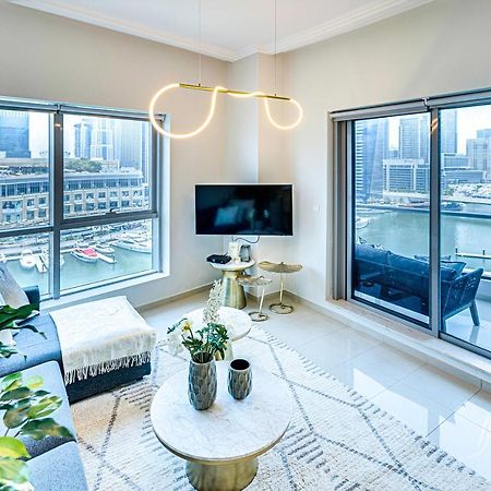 Bay Central, Dubai Marina Exterior photo