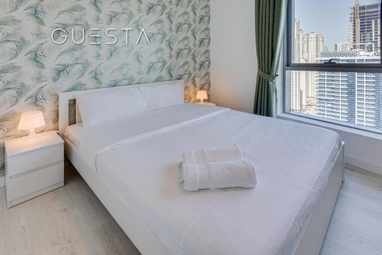 Bay Central, Dubai Marina Exterior photo